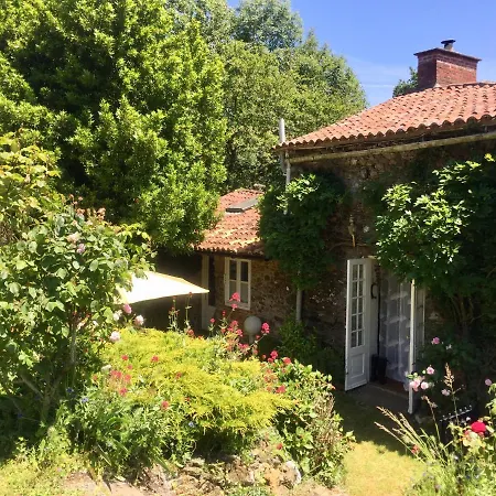 Couette-café La Finesse Moutiers-Sous-Chantemerle